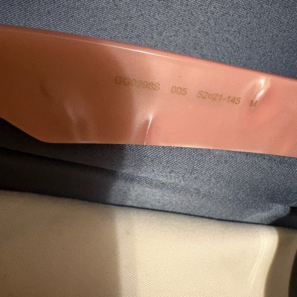 Gucci Sunglasses Pink&Black - Picture 5 of 6